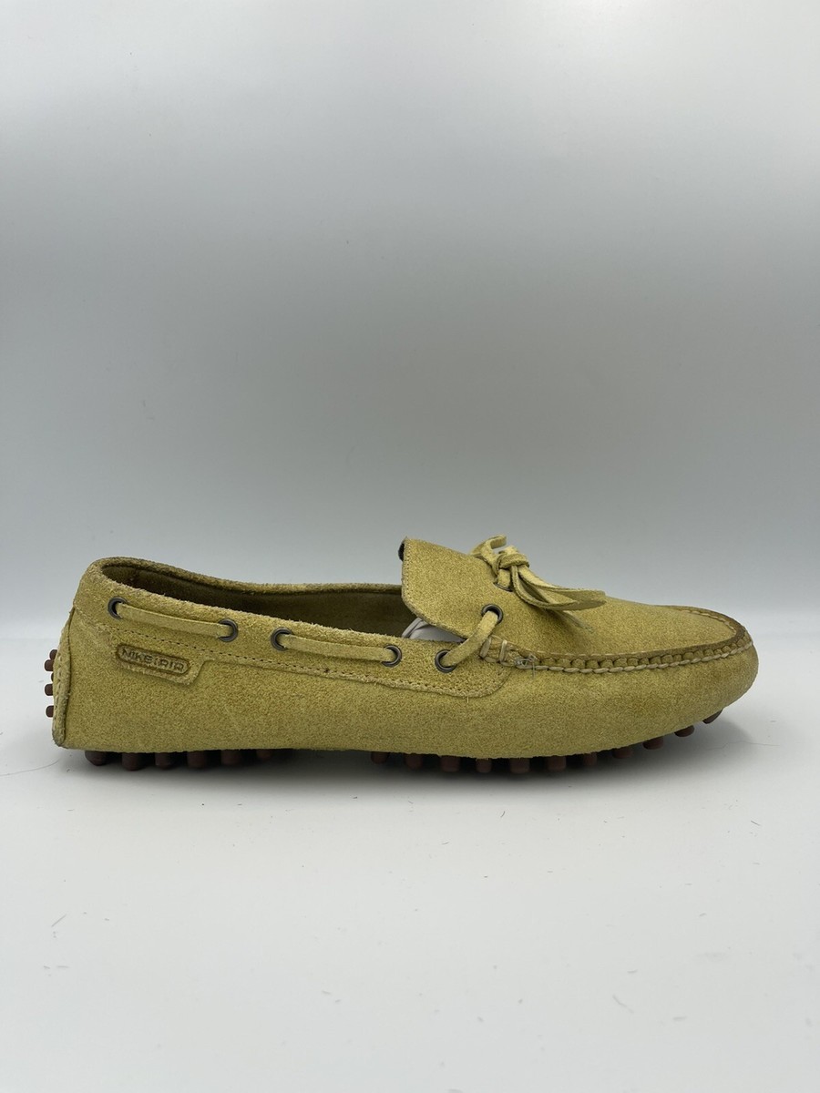 Cole Haan Men display picture 3