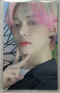 TXT blue hour ヨンジュン ラキドロ Yeonjun Photocard Blue Hour for sale | eBay