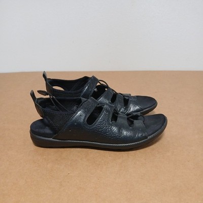 ECCO Sandals Womens  Black Open Toe Slingback Casual Comfort SIZE 8 