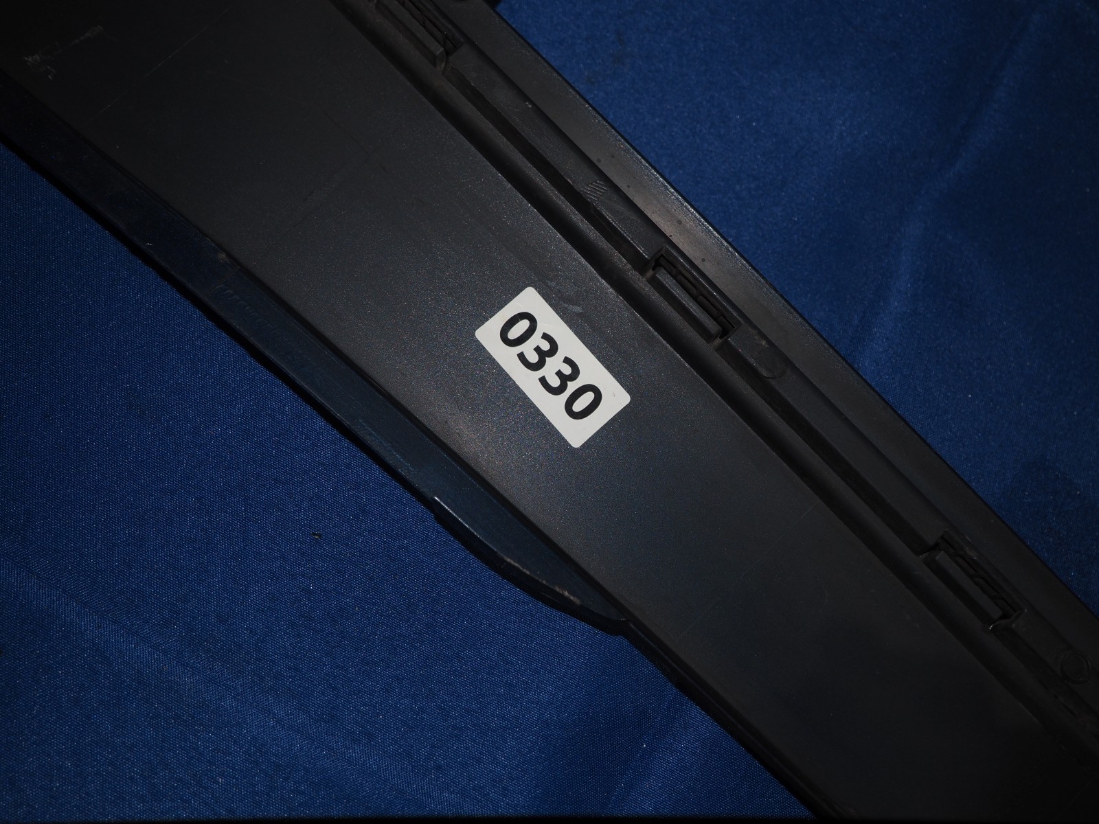 NOTE 2008-2015 Audi R8 Type 42 Rear Right Lower Quarter Molding Trim Panel Cover