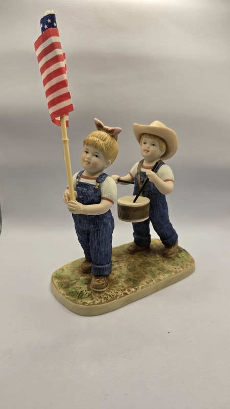 HOMCO Denim Days Figurine #1530 “Fourth Of July “ 1997 Home Interiors REPAIRED