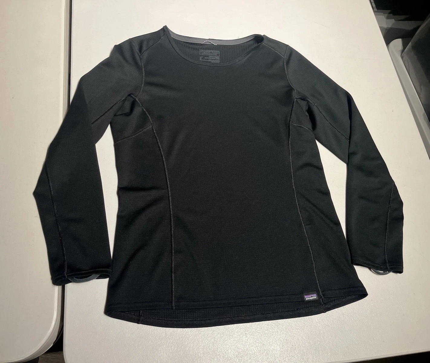 Patagonia Top Women's Small Capilene Mid Weight Base Layer Shirt Black Poly