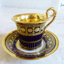 SUPERB ANTIQUE EARLY 19th CENT. OLD PARIS GILT PORCELAIN CUP & SAUCER 1820s (#1)