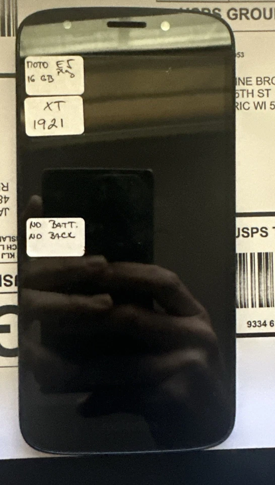 Motorola Moto E5 Play (2018) - XT1921-3 - 16GB - Flash Gray (No Battery no back) - Image 2 of 4