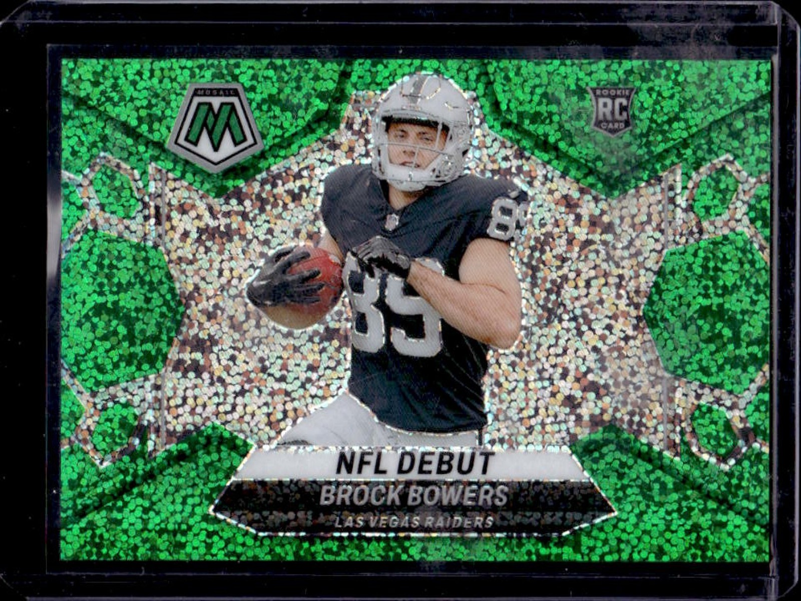 2024 Mosaic Brock Bowers RC Green Sparkle Prizm NFL Debut #3/8 Raiders