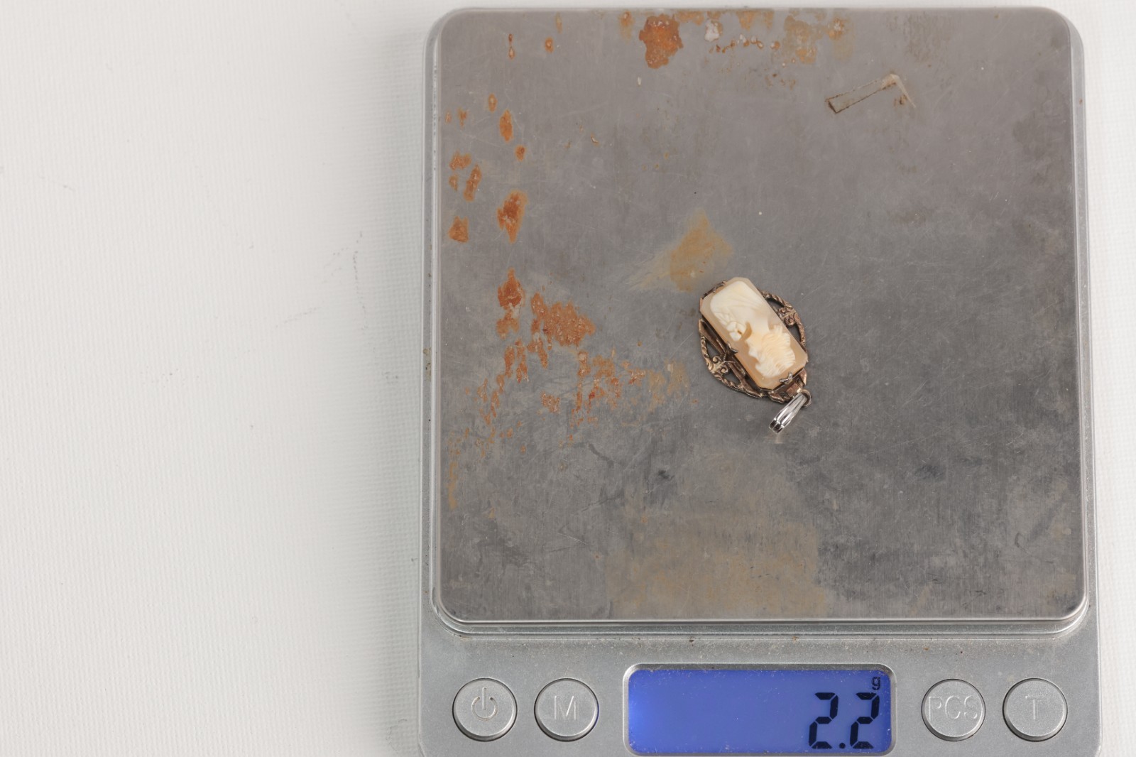 Vintage rectangular shaped shell cameo style pend… - image 8