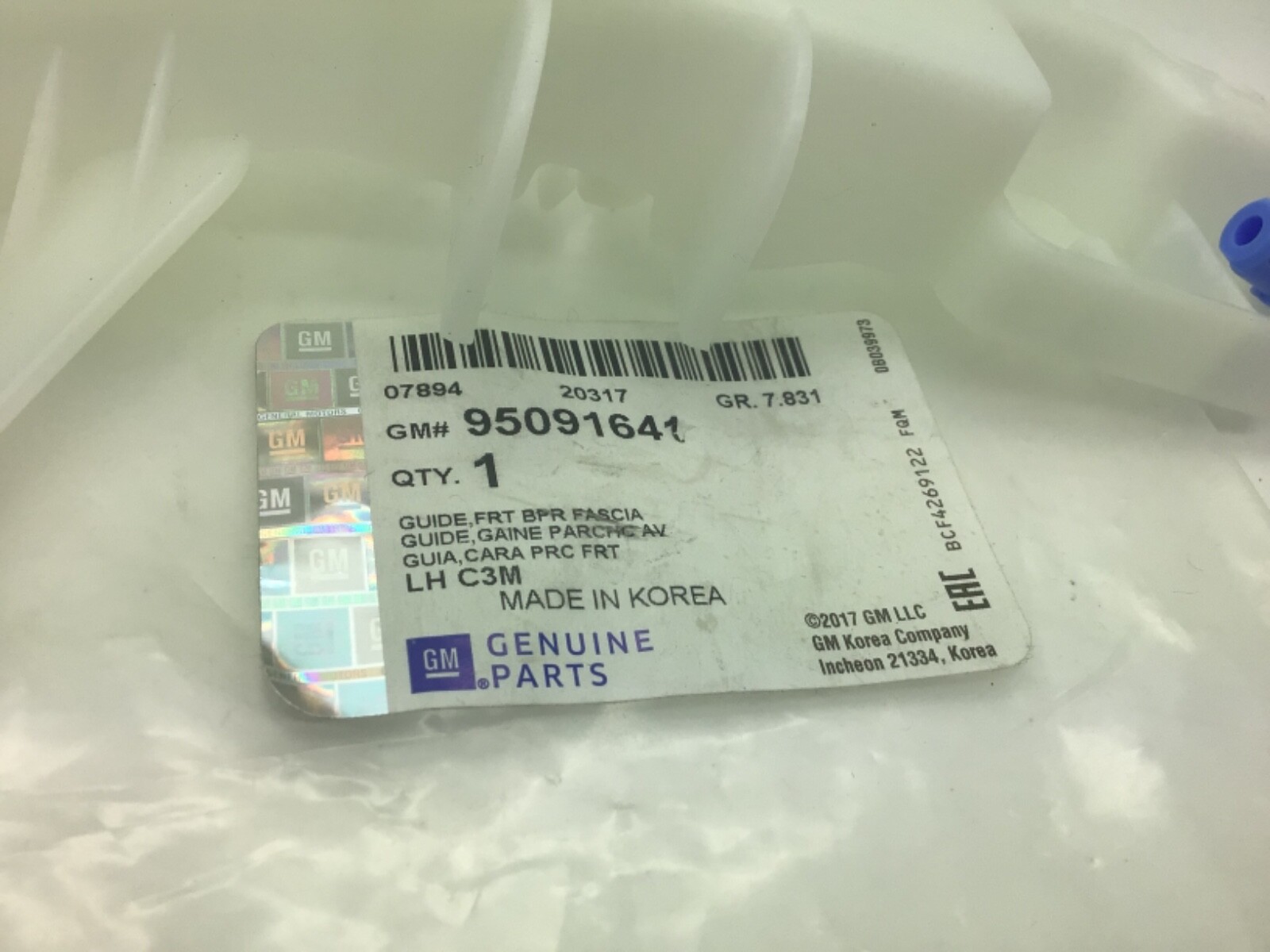 Chevrolet GM Spark Front Bumper Grille Grill Side Retainer Left  