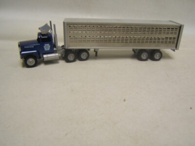 Winross Pennsylvania State Farm Show 1996 80th Livestock Carrier MIB