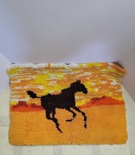 Vintage Horse Latch Hook Rug Conpleted