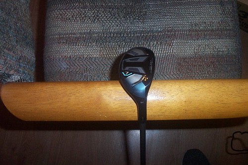 BRAND NEW Wilson D9 hybrid 7 hybrid 31° Quaranta graphite Lady Flex Shaft RH