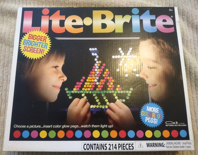 NEW 214 Pegs Magic Screen Retro Style Lite Brite Kids Toy SEALED