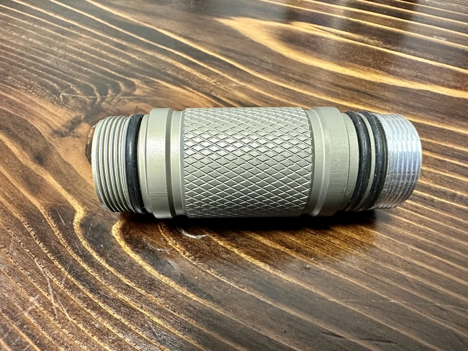 Fenix T1 Flashlight Body Only New Old Stock T1GBU - Image 3 of 3