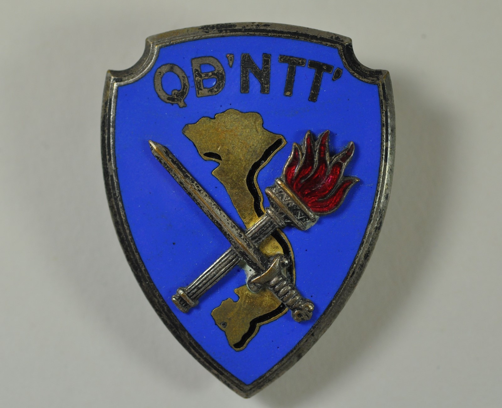 Insigne Militaire Indochine Vietnam QDNTT Armée – Original 1950 – Très Bon état