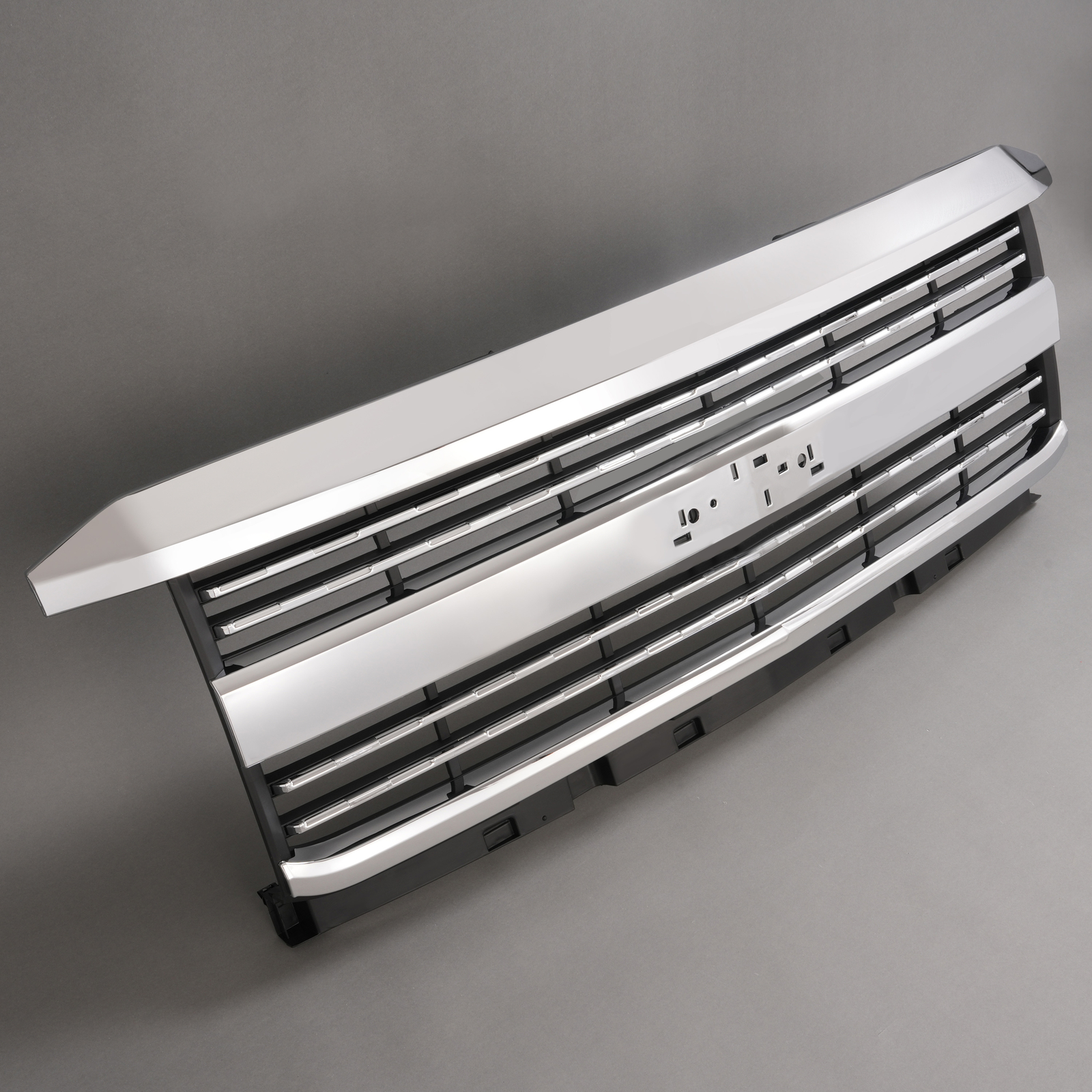 Front Upper Grille Assembly Chrome For Chevy Silverado 2500 HD 3500 HD 2015-2019