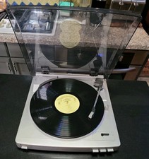 Aiwa PX-E860U Stereo Fully Automatic Belt Drive Turntable Vinyl Record Player
