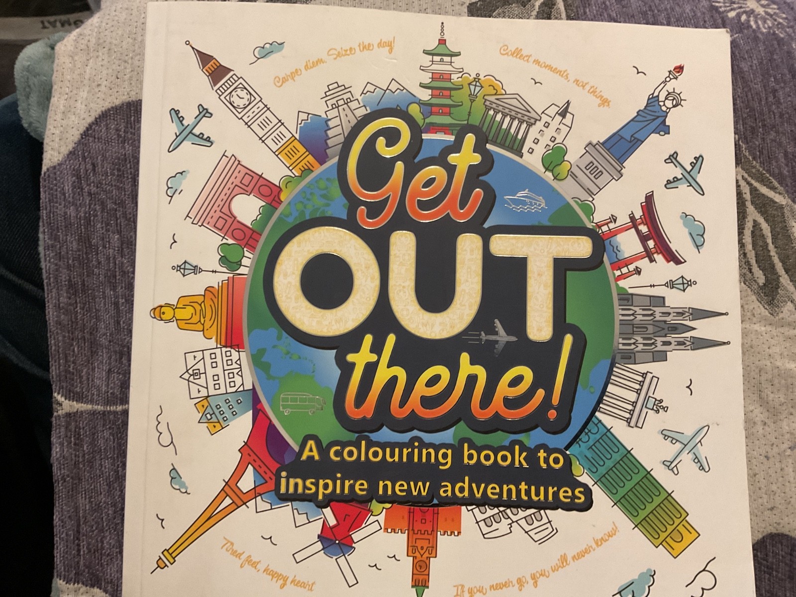 Get Out There - A colouring book to i, Igloo Books,