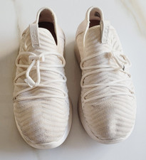 UGG KINNEY Women Sneaker Slip on shoes cream size 7