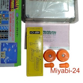 Nichibutsu Famicom Crazy Climber with Climber Stick, Original Box