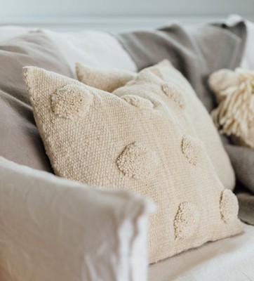 Handmade Wool Cushion Cover 16''x16'' | Decorative Milo Pillowcase | White