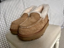 Uggs Ansley Parc Slip On Platform Boots. Chestnut brown. Size 4.