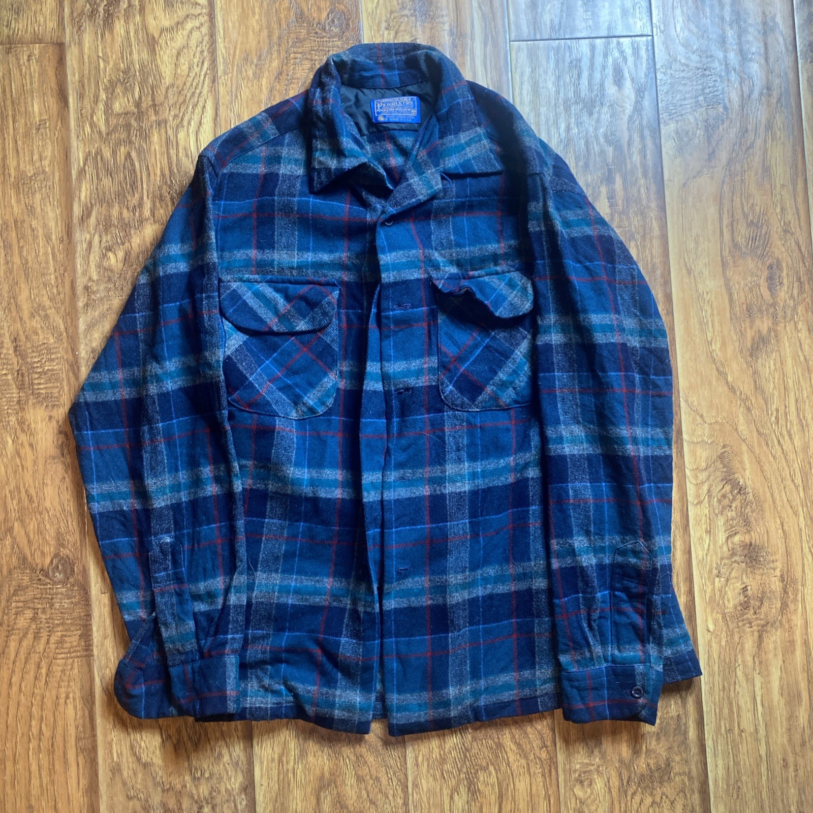 Vintage Pendleton Mens Medium Multiple colored Bu… - image 1