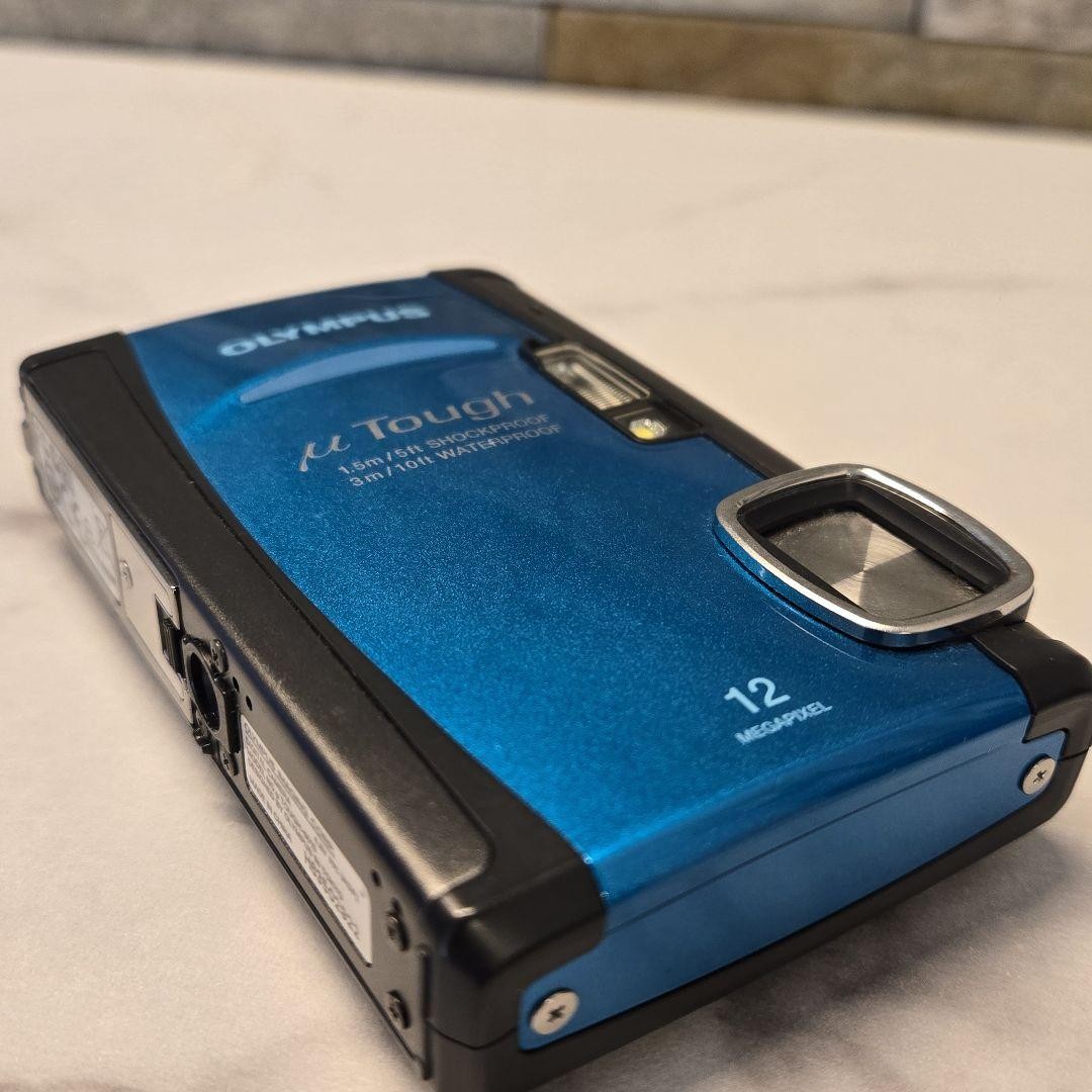 Olympus μ Tough 6010 Waterproof Digital Camera 12MP