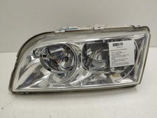 Feu avant (phare) Volvo V40