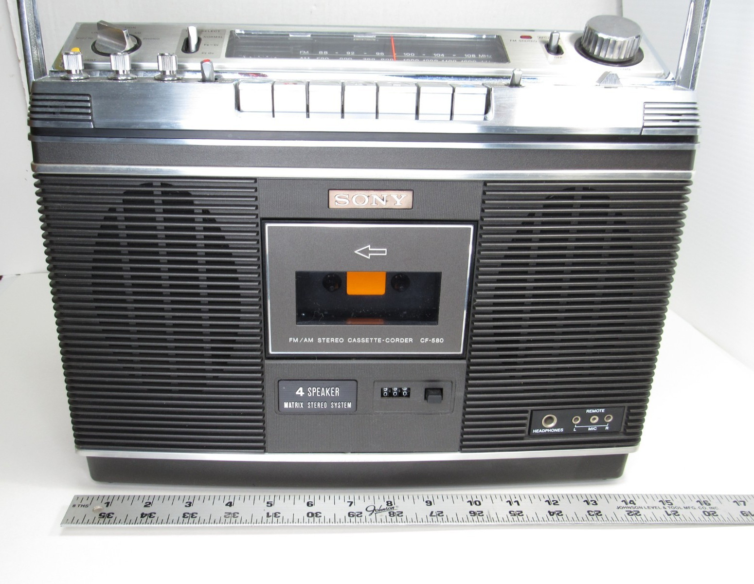 RARE Vtg SONY Boombox Radio AM/FM Cassette Player Recorder CF-580 Portable WORKS