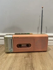 Vintage Sharp Radio Cassette Recorder QT-5(P) AM/FM Portable Tape Player - READ