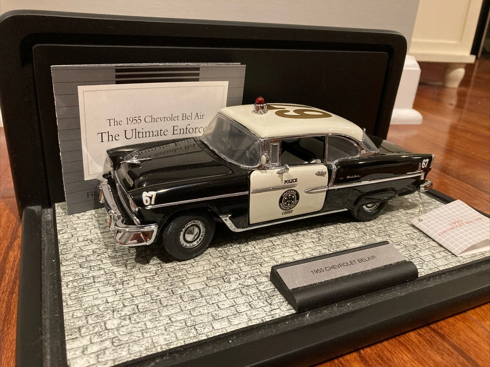Franklin Mint 1955 Chevrolet Bel Air Police Chief Car #67 1:24 Diecast - Image 2 of 3