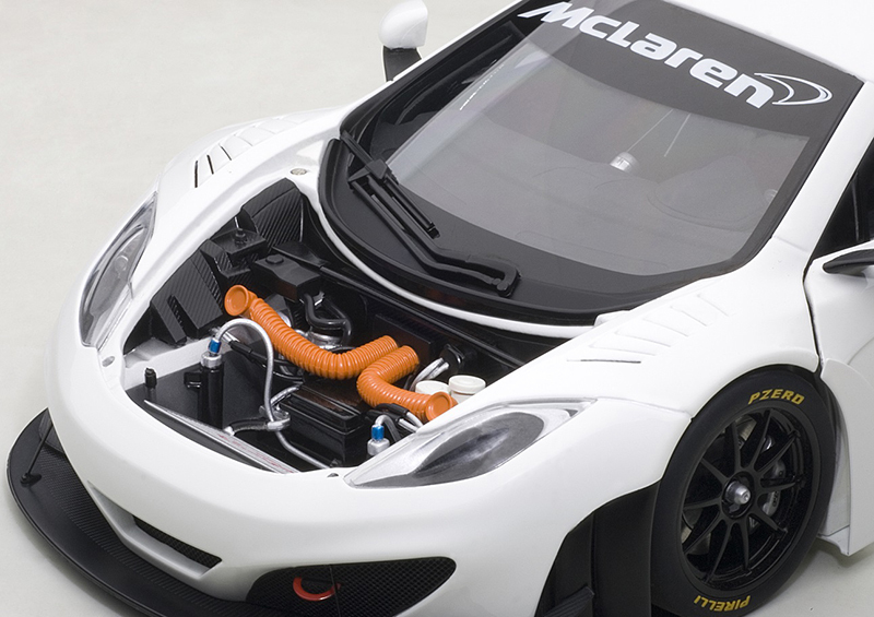 AUTOART 81341 1:18 MCLAREN 12C GT3 WHITE SUPERCAR | eBay