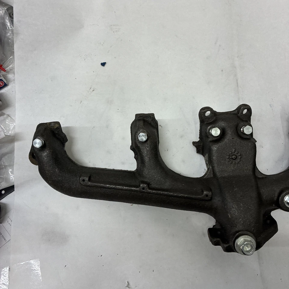 Exhaust Manifold 258 4.2L AMC Jeep CJ Cherokee Wagoneer Wrangler J Series Truck - Image 3 of 4