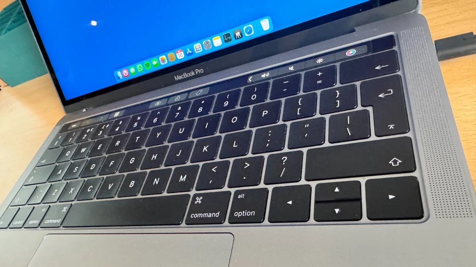 Apple MacBook Pro 13" 2016 · i5 · 8GB · 500GB, photo 4 of 5