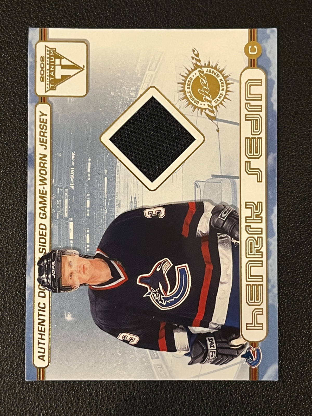 Henrik Daniel Sedin 2001-02 Pacific Private Stock Titanium Dual Game-Worn Relic 