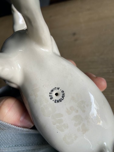 Large Beswick Horse White/Grey Marked Under Belly - Picture 11 of 13