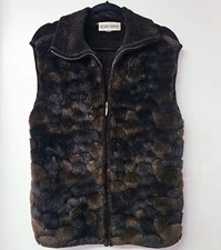 VICTORIA HARBOUR Vintage Brown Vest Full  Zip Faux Fur Pockets On Both Sides
