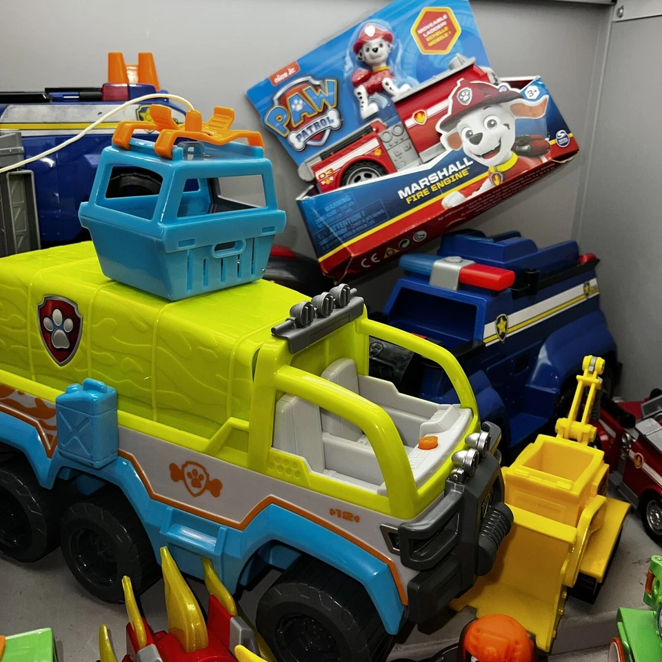 Lote de vehículos de peluche coleccionables Paw Patrol CHASE Peluche Spin Master Car Truck 20 Foto 2 de 4