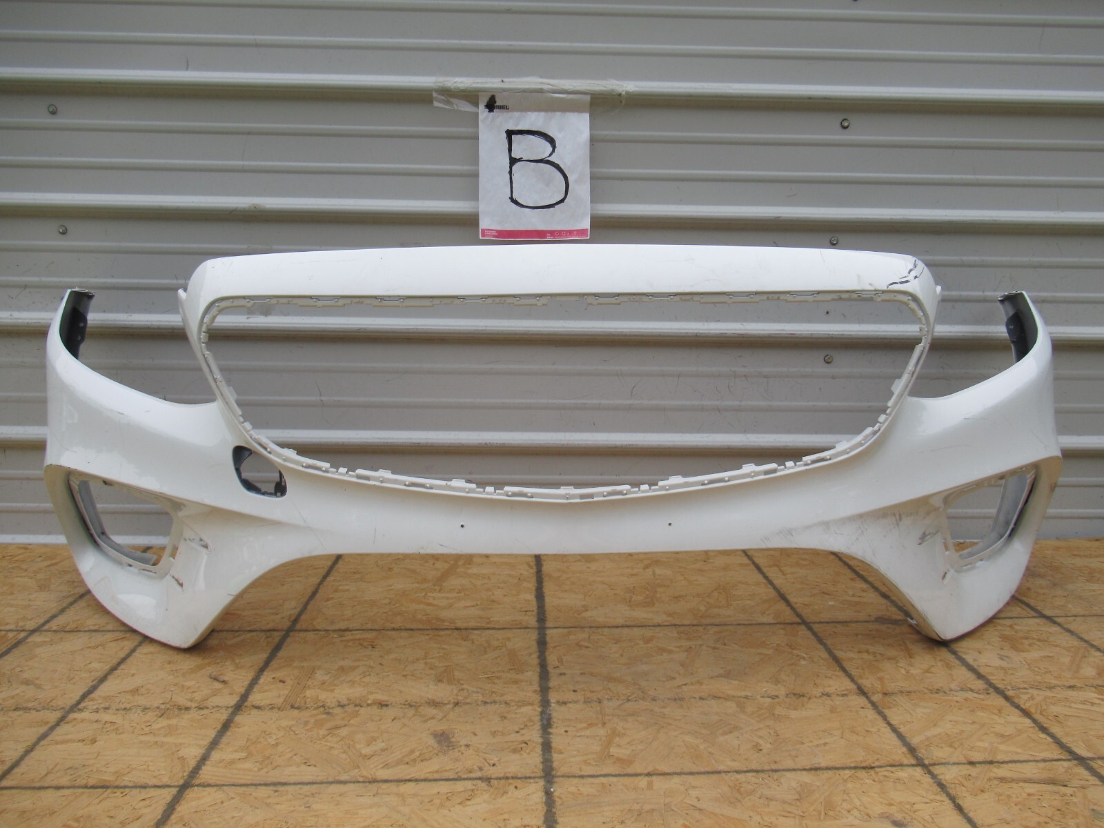 2017-2018 MERCEDES BENZ E350 E550 W213 AMG FRONT BUMPER COVER  