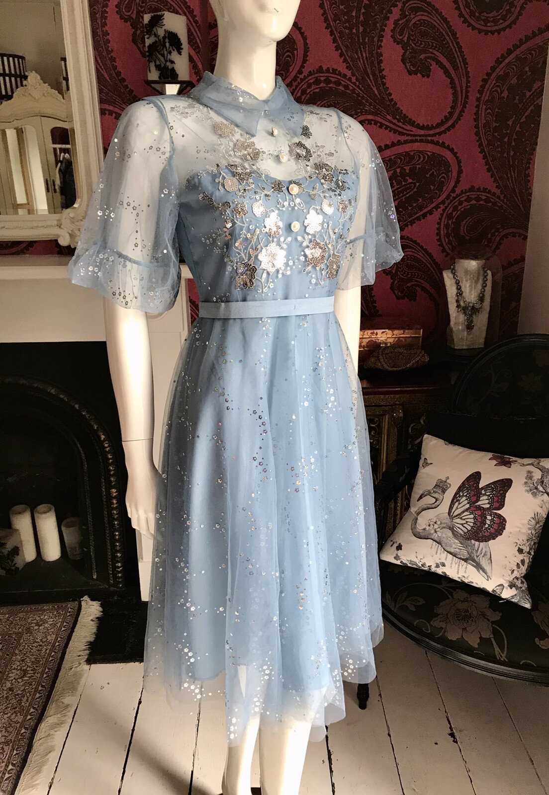 Picture 5 of 12