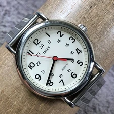 Timex Weekender Men Dress Indiglo Silver Tone Quartz Analog 38mm Watch 7 3/4"
