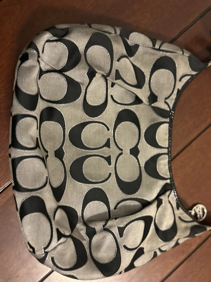 Bolso de hombro Coach mediano amapola Foto 4 de 4