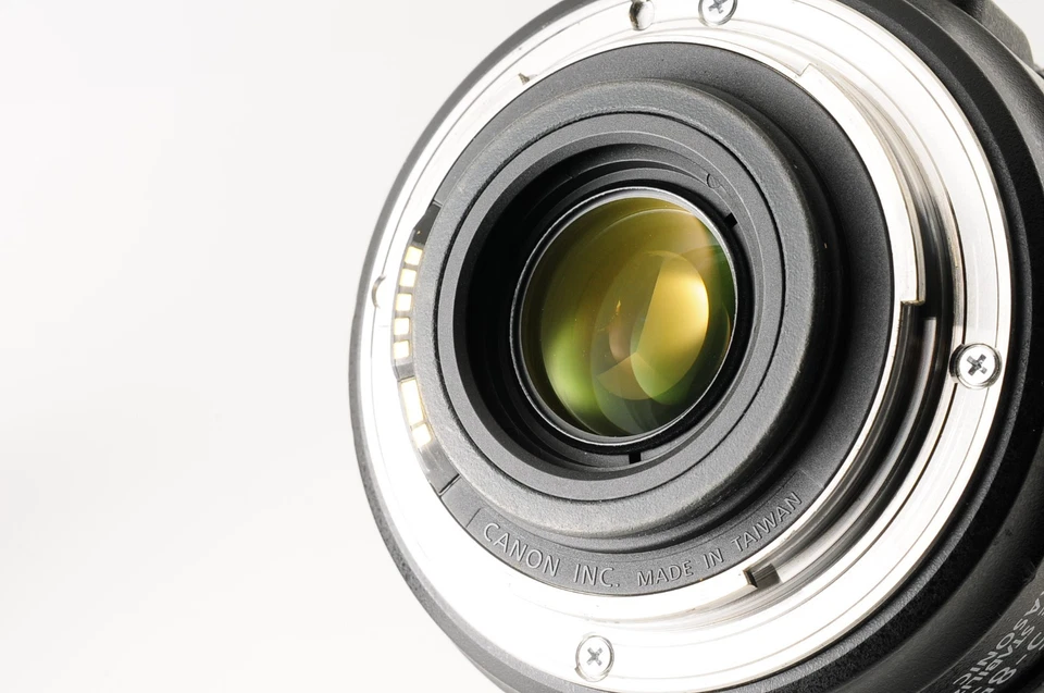 Canon EF-S 15-85mm f/3.5-5.6 IS USM Zoom Lens APS-C [N MINT} w/Filter,Box Japan - Image 4 of 4