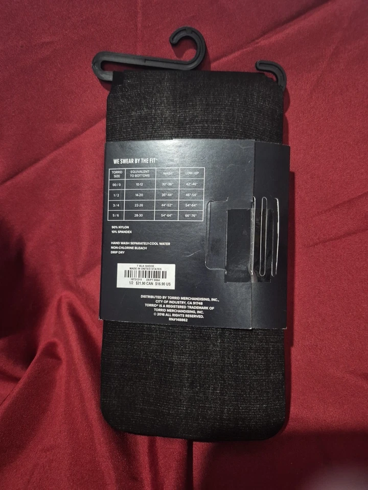 Nuevo con etiquetas Vestido de Vacaciones Torrid Talla 1/2 O 14-20 Negro Transparente Otoño Nuevo Foto 2 de 2