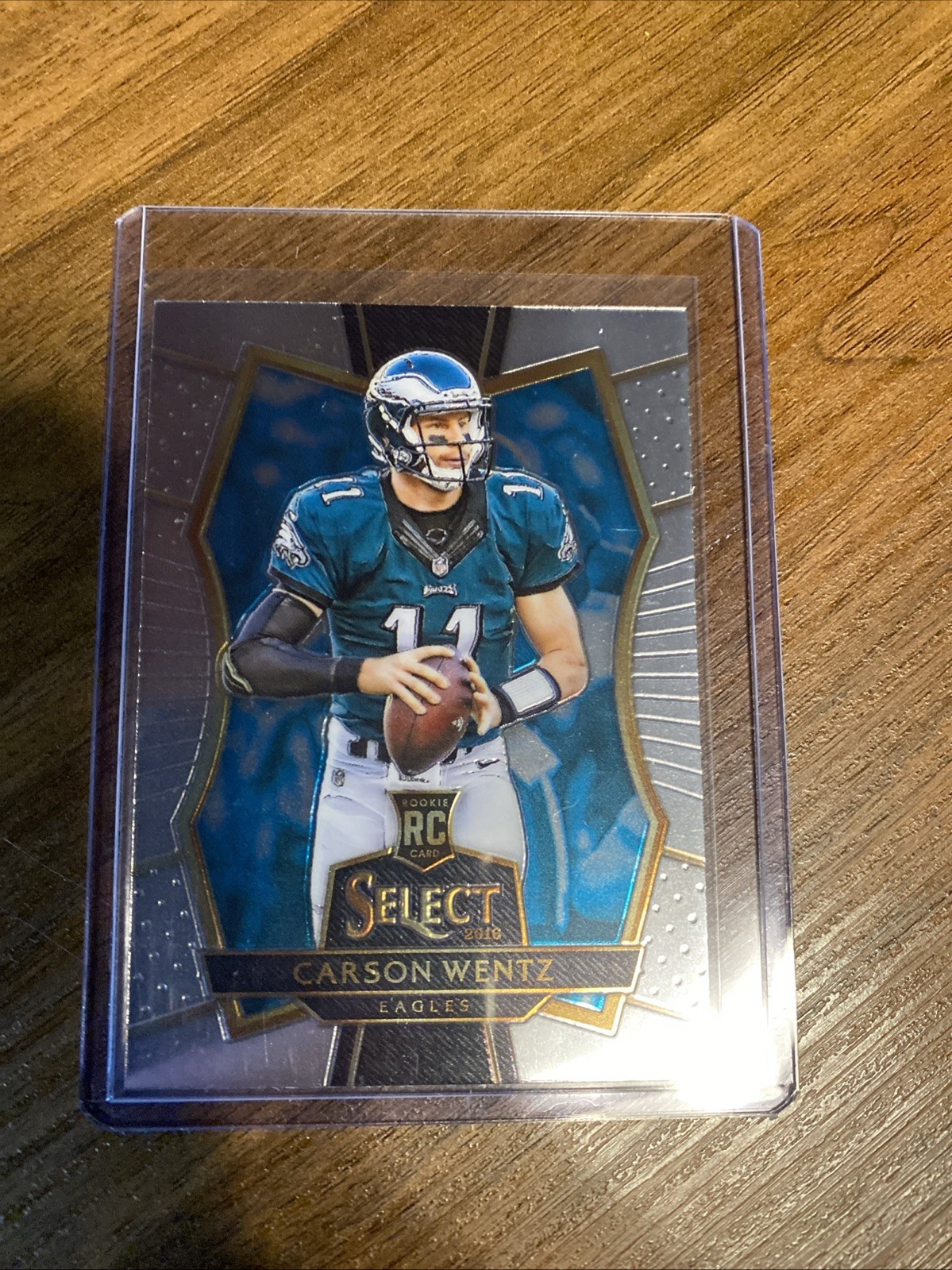 2016 Panini Select Premier Level Silver Prizm Carson Wentz #135 Rookie RC