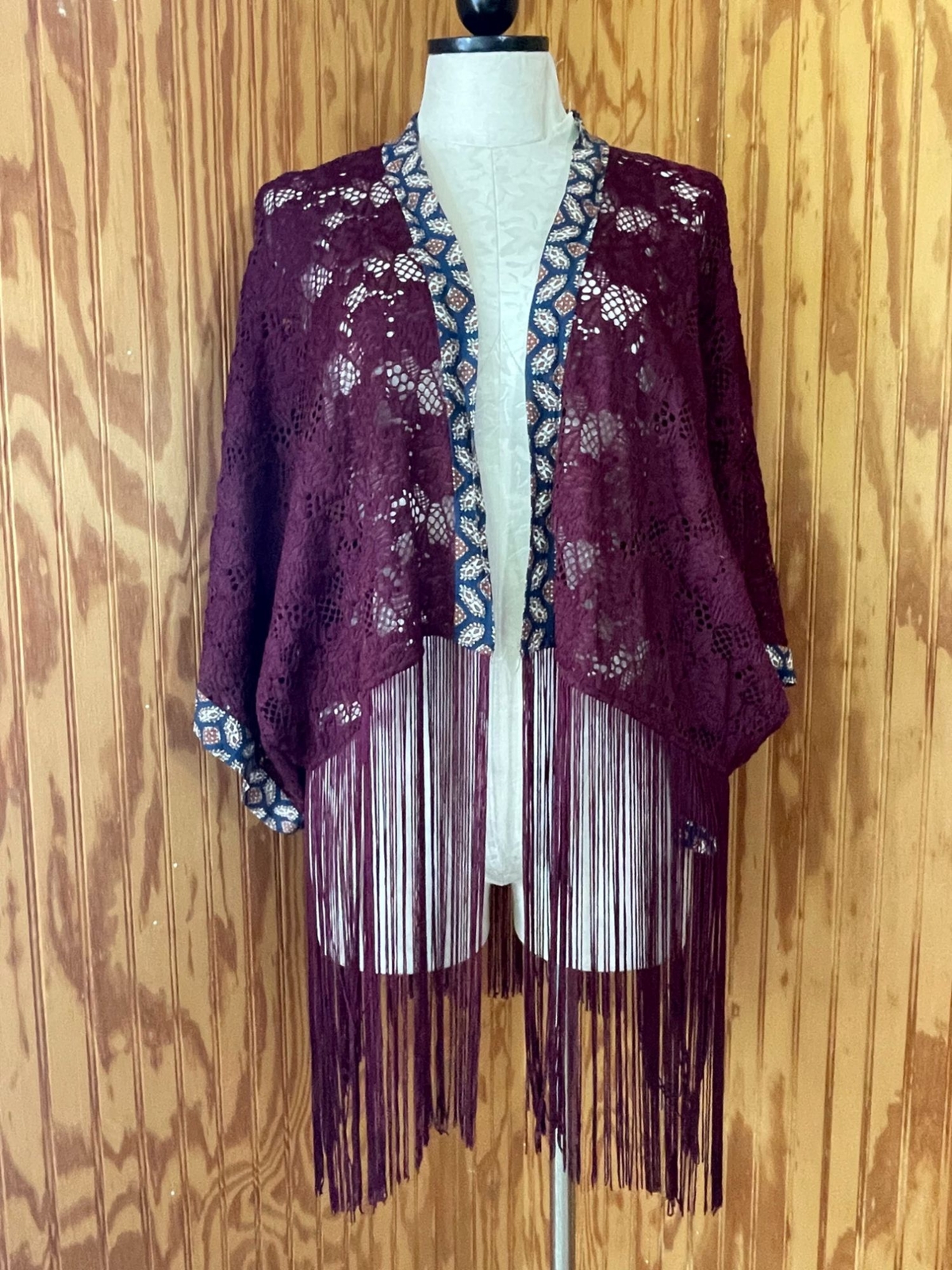 BKE Cardigan Friayed Crochet Sweater Hi 