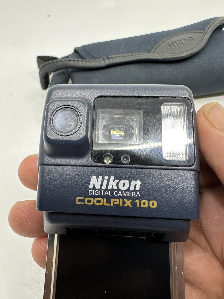FIRST EVER Nikon digital Camera Coolpix 100 From 1996 For Parts Or