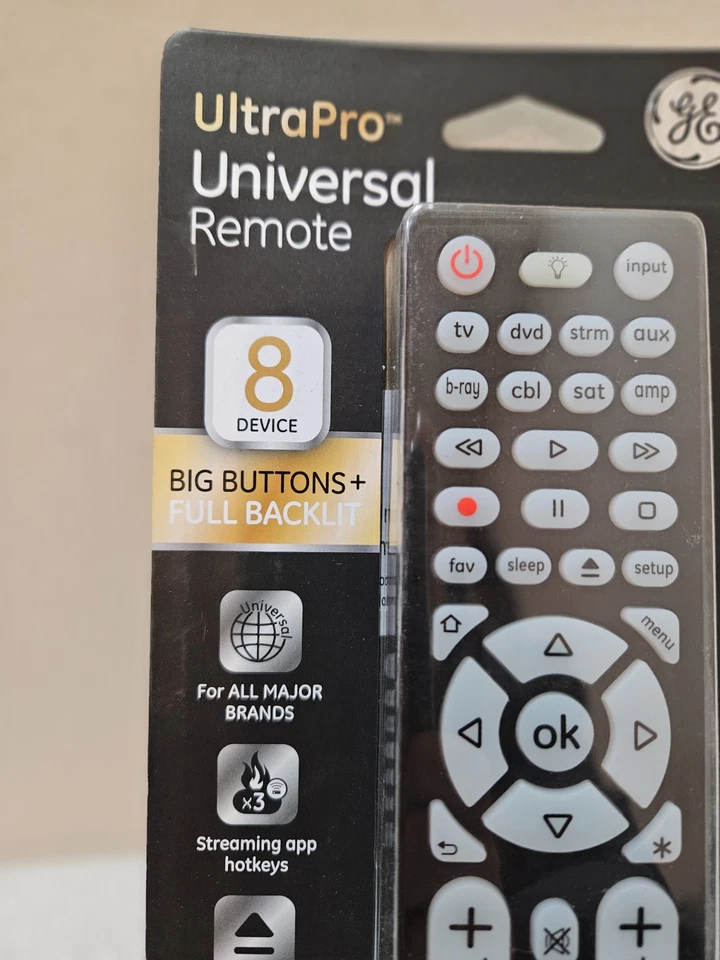 GE UltraPro Universal Remote - 8 Device New in package 37123 - Image 2 of 4