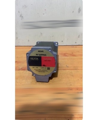 1Pcs Used   PK569PMA motor *vv