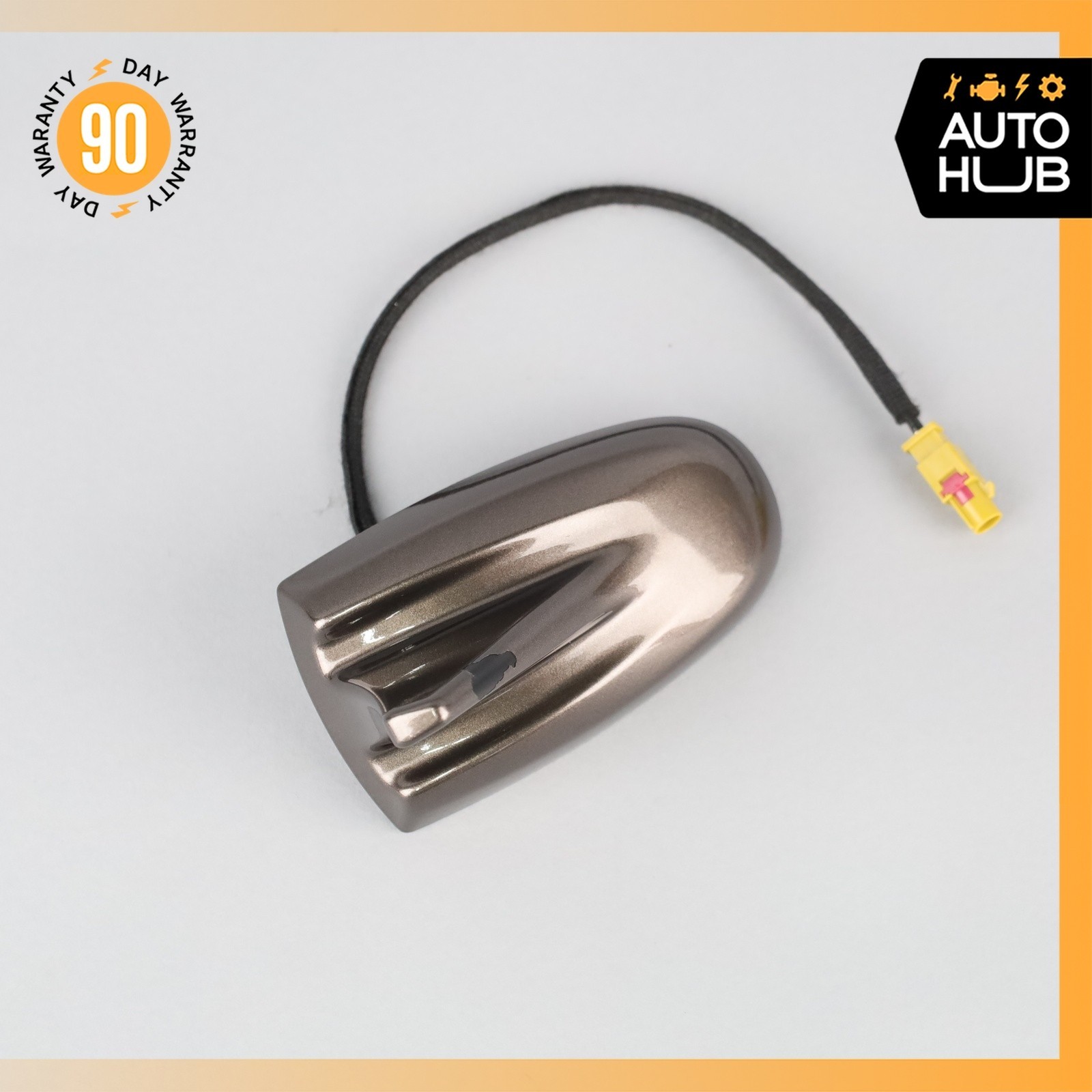 14-17 Maserati Quattroporte M156 Shark Fin Radio Antenna Brown 670026009 OEM