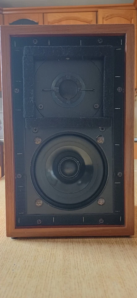 Loudspeaker Spendor LS 3/5 A Matched Pair - Immagine 3 di 4